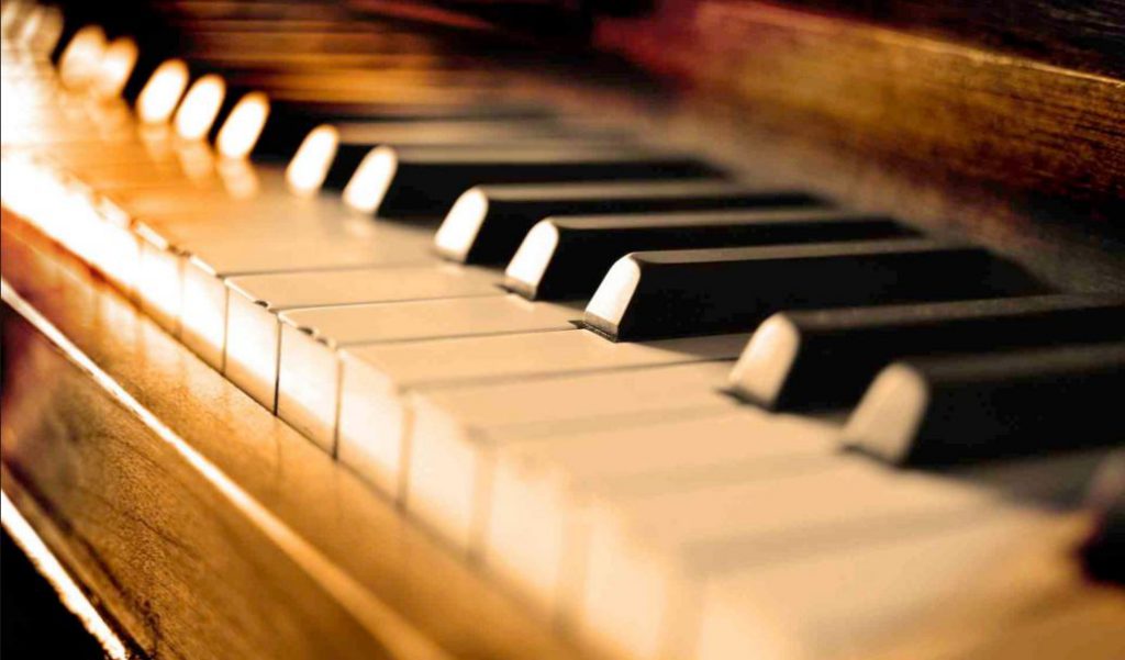 Cách vận chuyển đàn piano an toàn và hiệu quả khi chuyển nhà